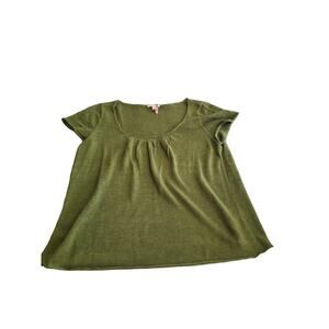 Adorable Eileen Fisher green linen top